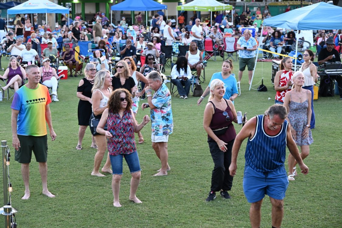 Guests enjoy a “Starlight Musical” concert in July 2025 (Photo courtesy of the City of Fort Lauderdale)