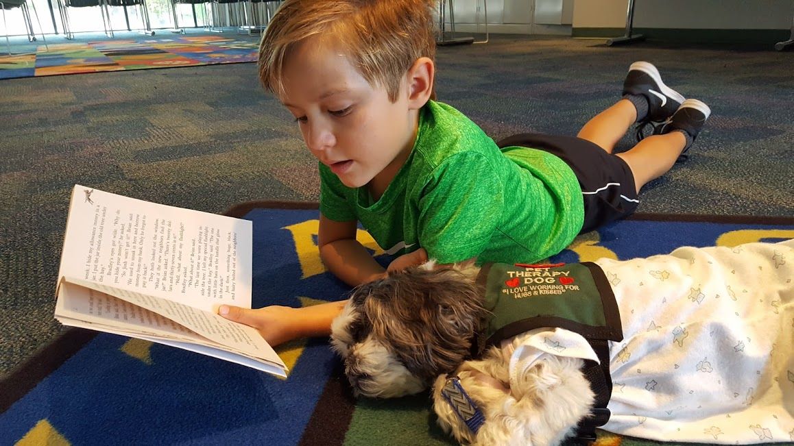 Wags & Tales Reading Program - Humane Society of Broward County